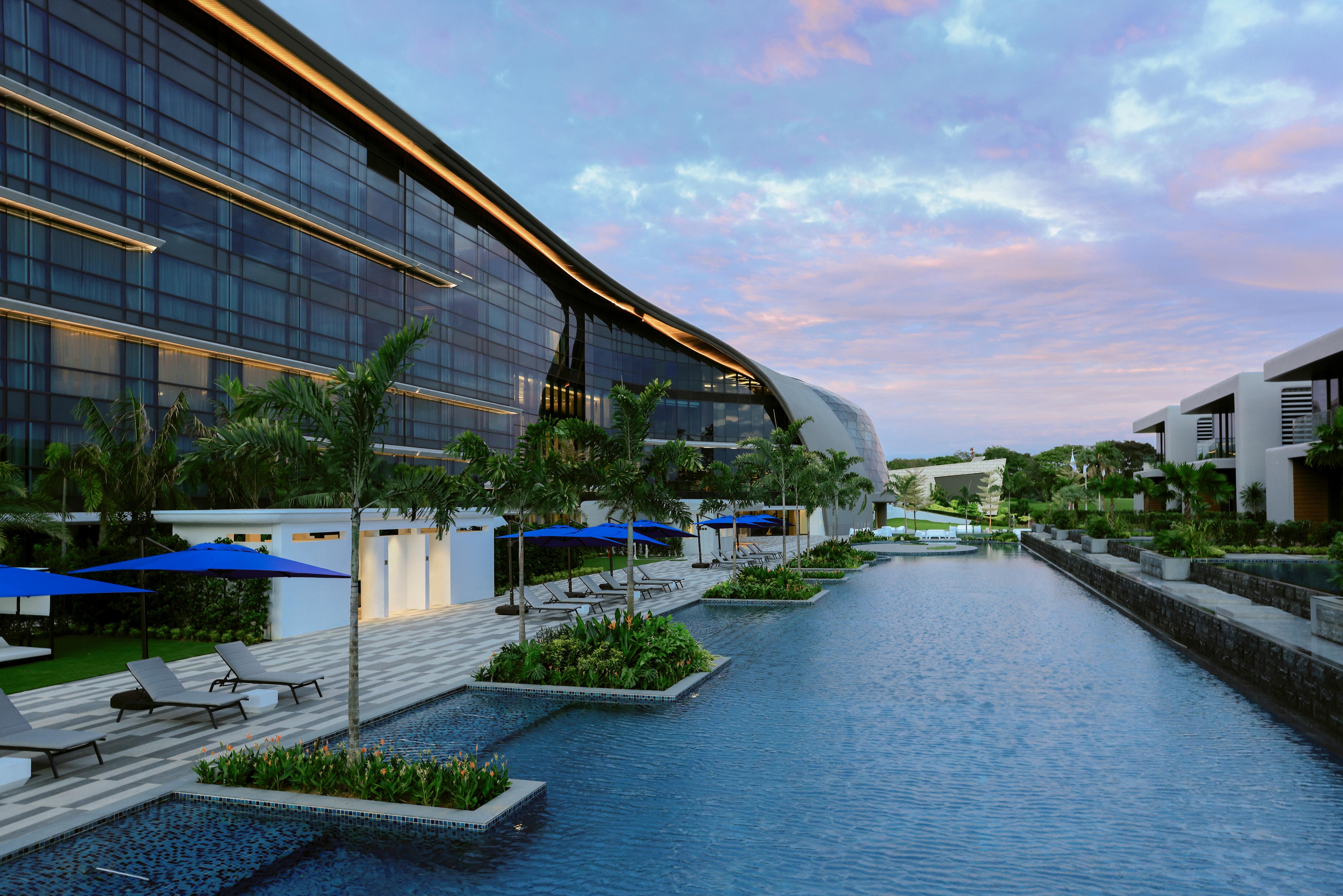 Dusit Thani Laguna Singapur Dış mekan fotoğraf The River of Life